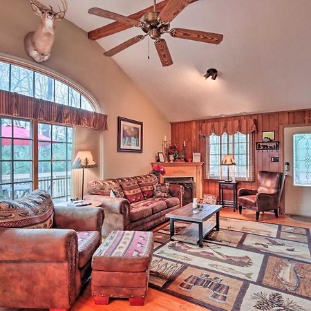 Poconos Home With Game Room Walk To Lake Harmony! Экстерьер фото