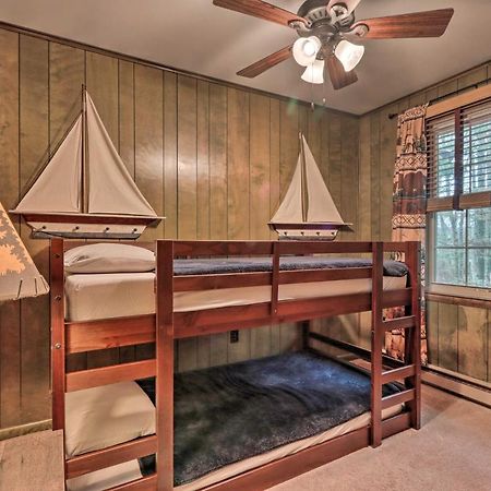 Poconos Home With Game Room Walk To Lake Harmony! Экстерьер фото