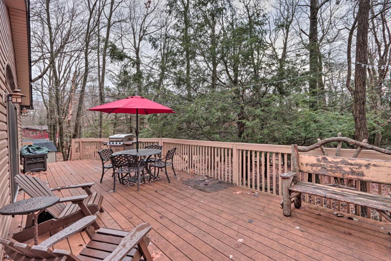 Poconos Home With Game Room Walk To Lake Harmony! Экстерьер фото