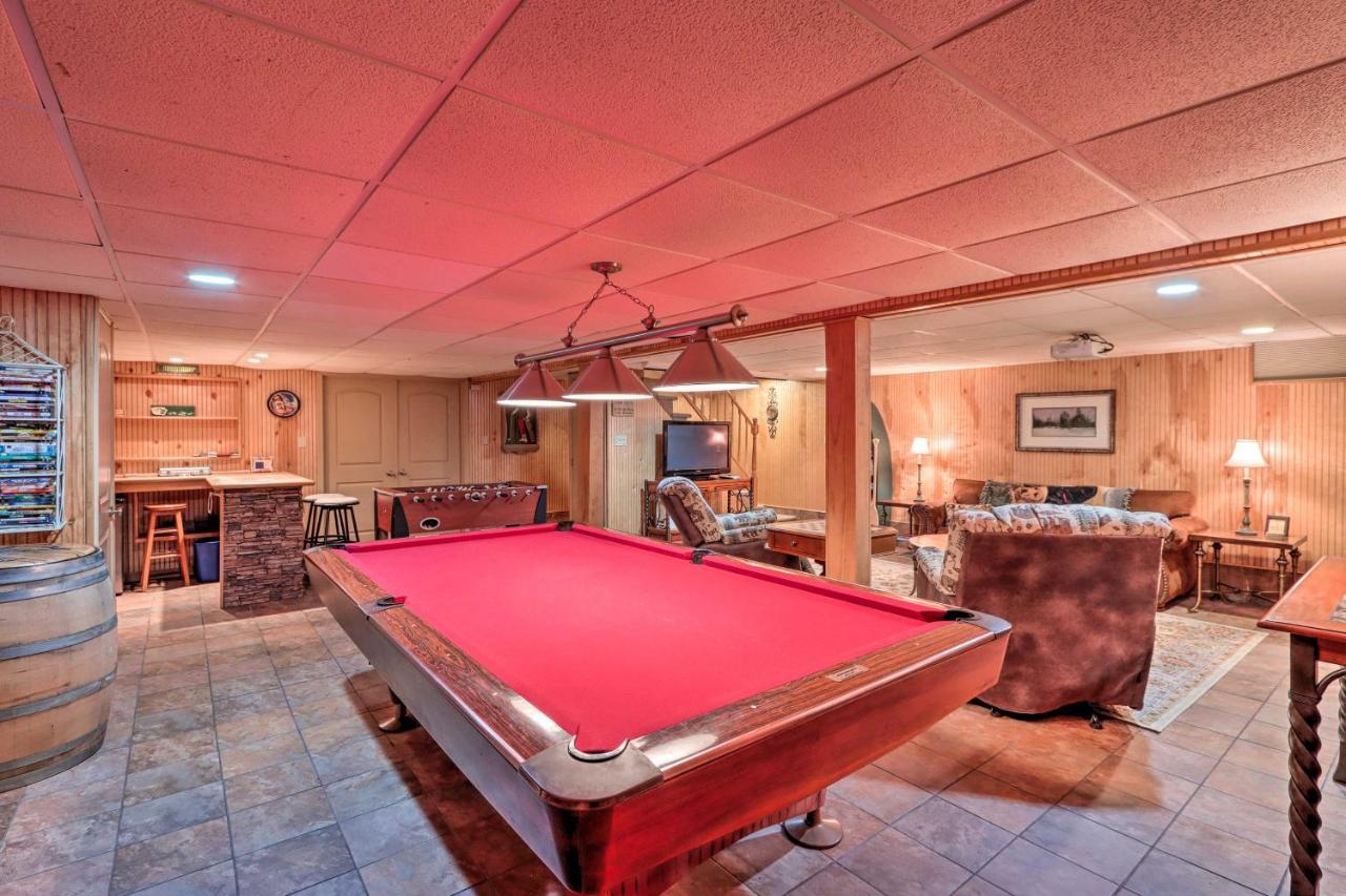 Poconos Home With Game Room Walk To Lake Harmony! Экстерьер фото