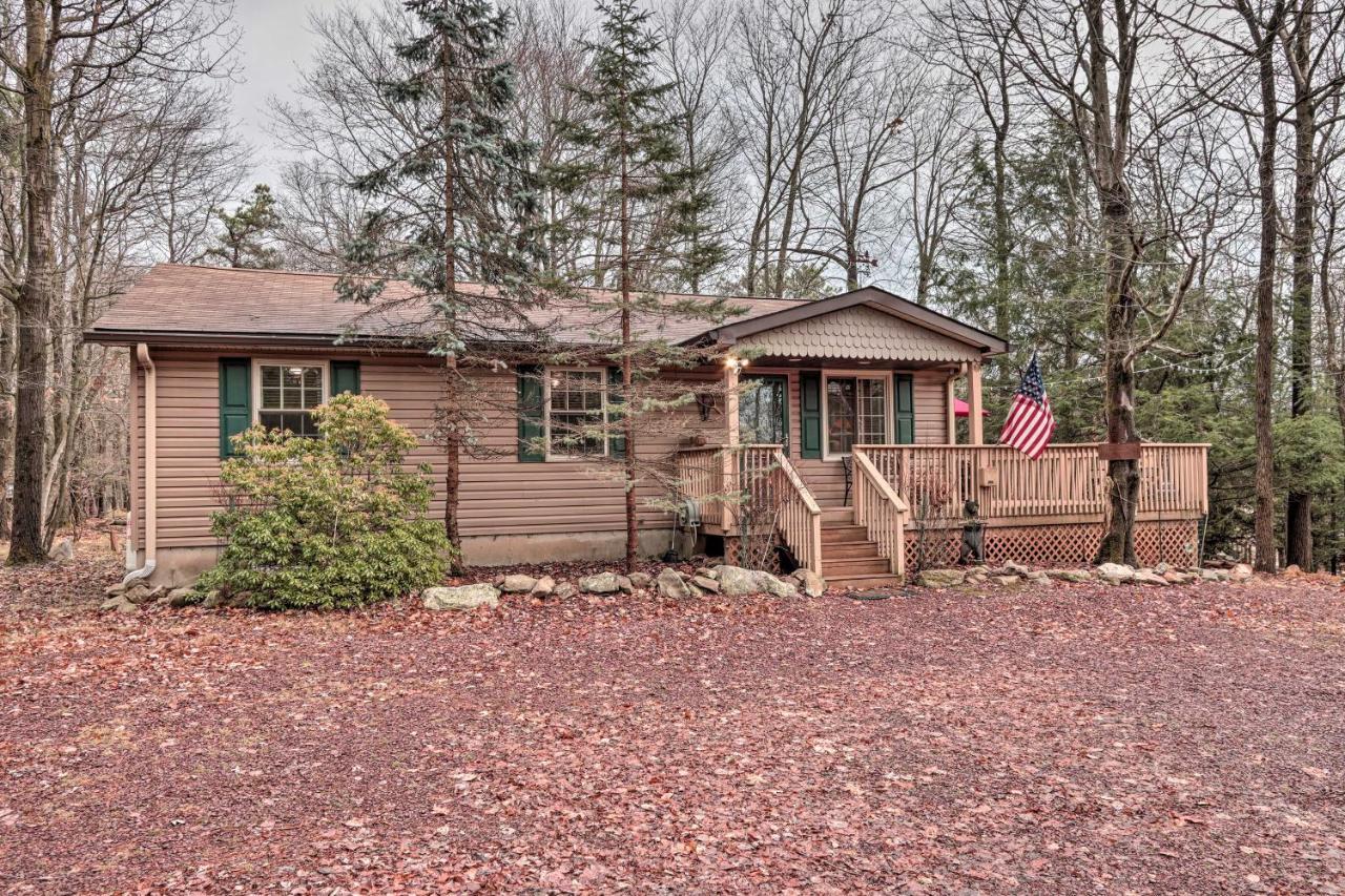 Poconos Home With Game Room Walk To Lake Harmony! Экстерьер фото